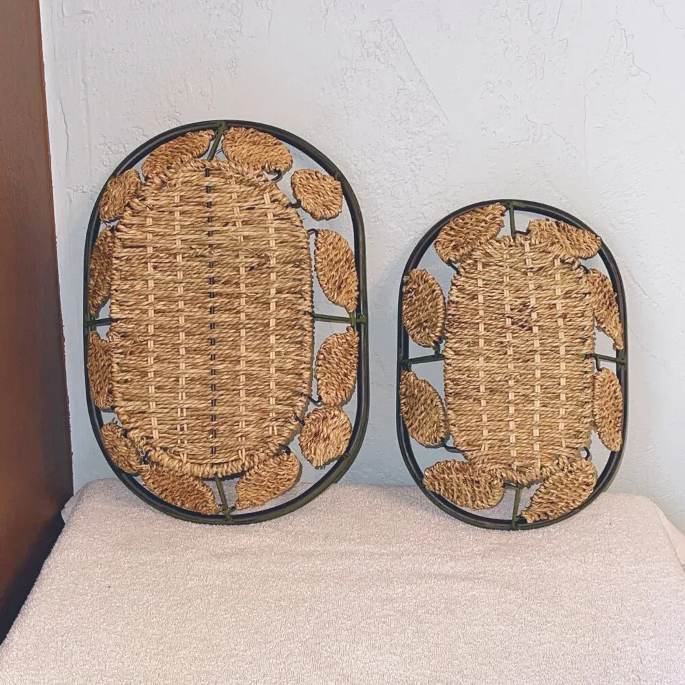 Baskets Set of 2 Metal and Woven Seagrass Leaf Design Oval